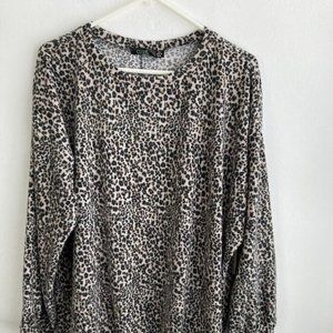 CURE Womens Pullover Top Sz 3XL Animal Print Lg Sleeves Tie at Waist